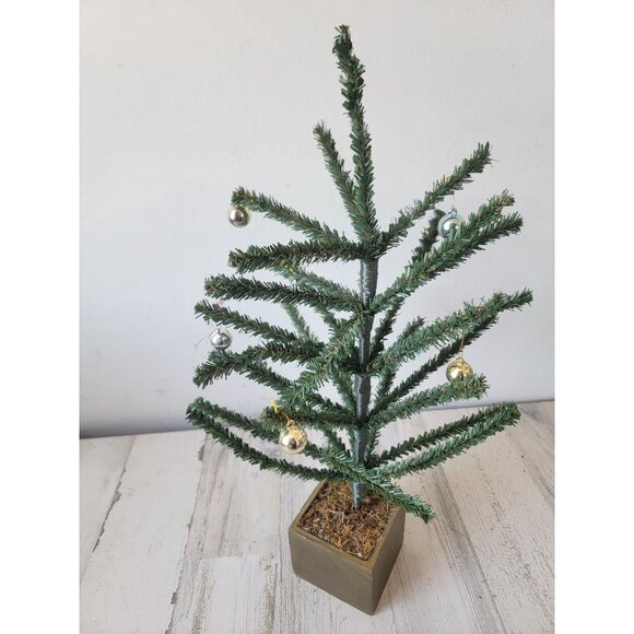 Mini farmhouse style tree pine xmas home decor tabletop figure - Picture 8 of 11